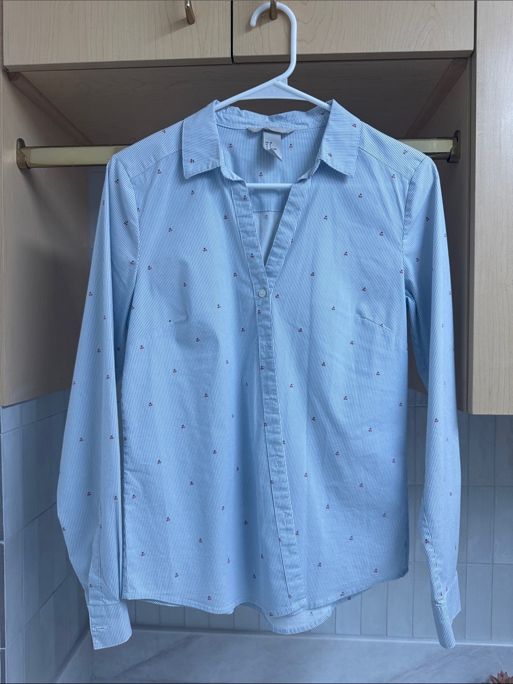 H&M Light Blue Women's Button-Up Blouse with Small Red Cherry Print